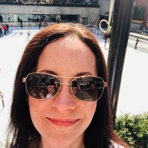 Meet your Posher, Stephanie